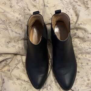 Nisolo Eva Everyday Chelsea Boot